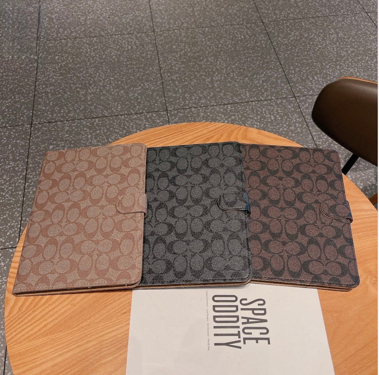 Premium Leather Classic Apple iPad Tablet Case